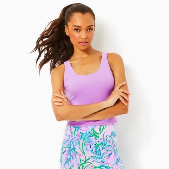 New Lilly Pulitzer Luxletic Ari Active Tee Reversible L Multi Seacret Escape - Picture 1 of 2